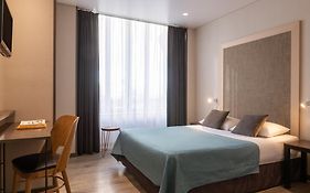 Central Hotel Paris
